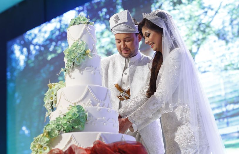 زفاف هاني خليفة ورنا حسانين: لحظات مميزة في الوسط الفني