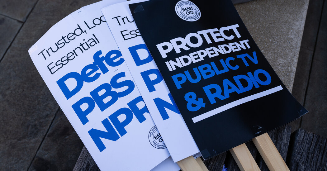 La justice américaine annule la décision de Trump sur PBS et NPR