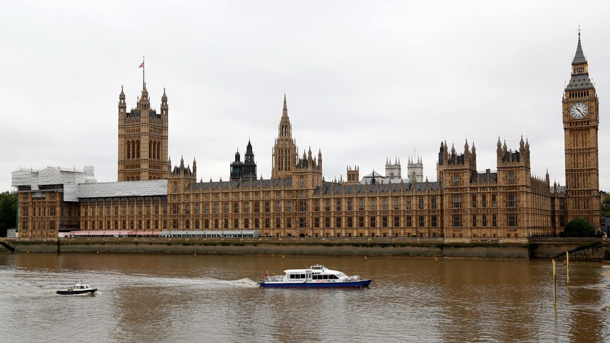 جدل البرلمان البريطاني حول تضليل رئيس الوزراء