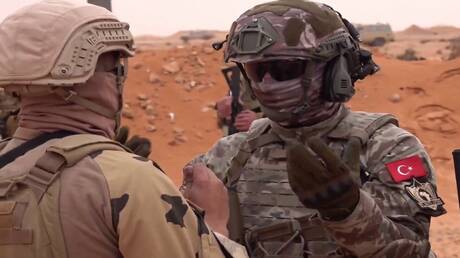 تمرين عسكري تركي مصري في ليبيا