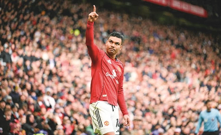 كاسيميرو يتلقى عرضاً من إنتر ميامي وسط منافسة قوية