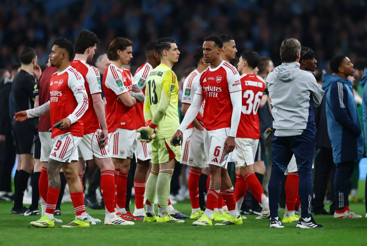 Arsenal risque de perdre le titre après sa défaite