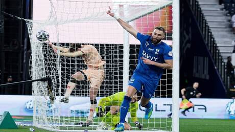 الهلال يسجل سداسية في شباك الخلود