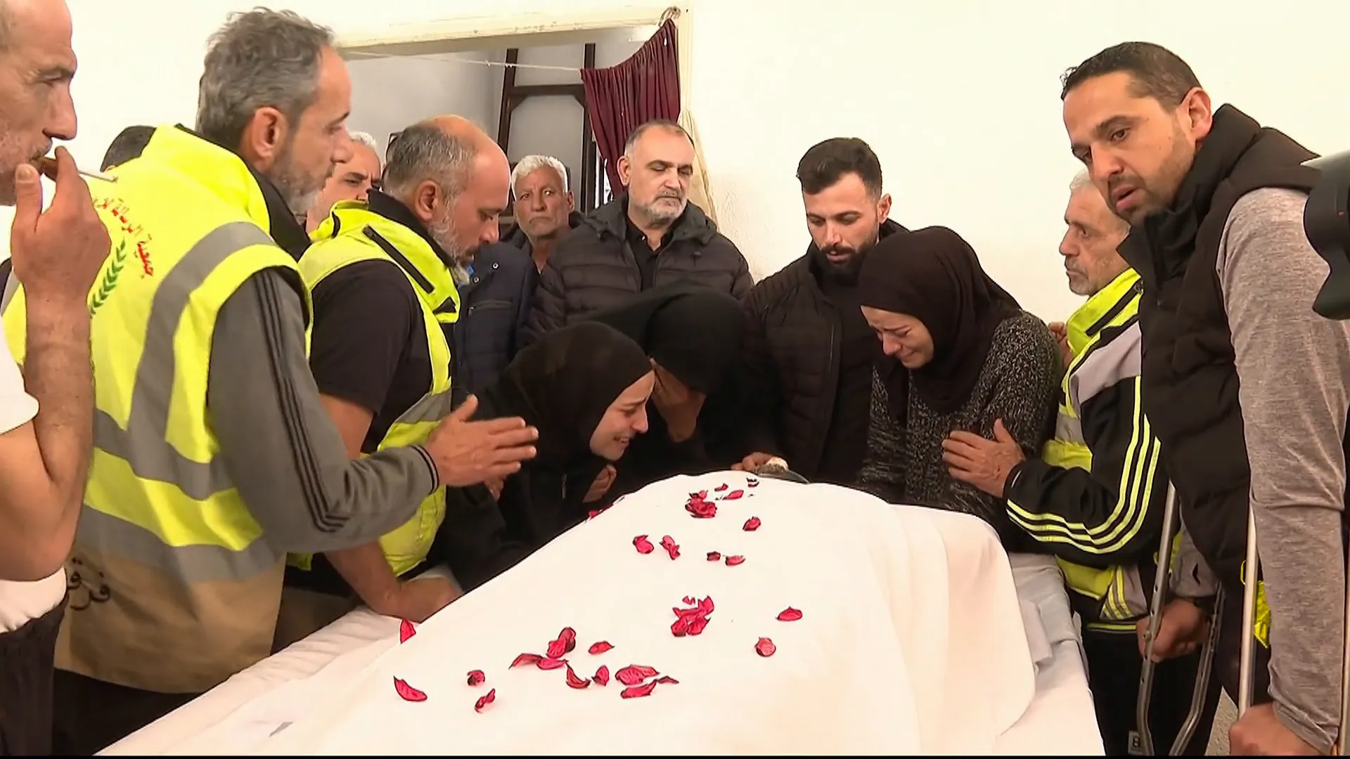 Israels Luftangriffe führen zu Flüchtlingsströmen im Libanon