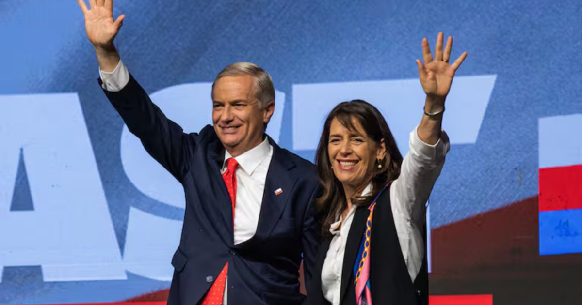 خوسيه أنطونيو كاست: رئاسة تشيلي في زمن التغيير