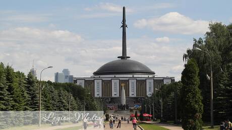 معرض افتتاحية النصر في موسكو يبرز الفنون الروسية