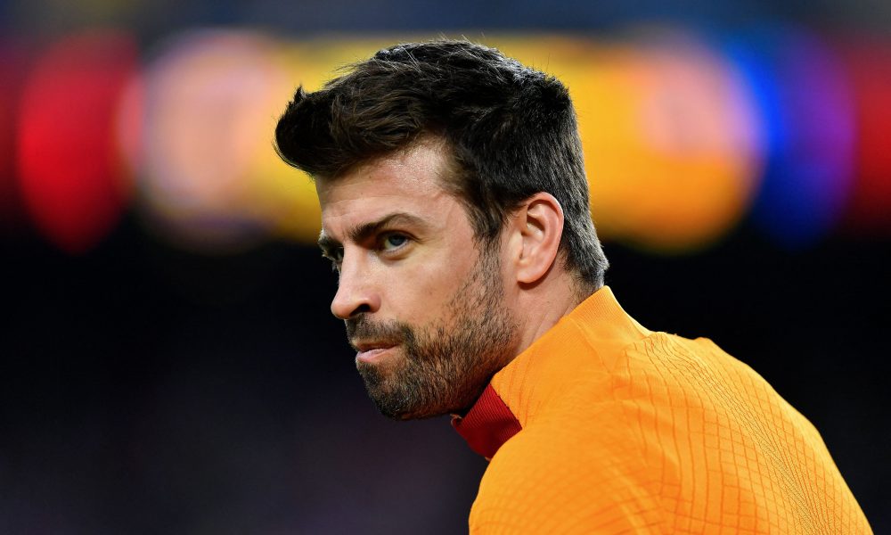 Altercation de Piqué avec un arbitre en Deuxième Division