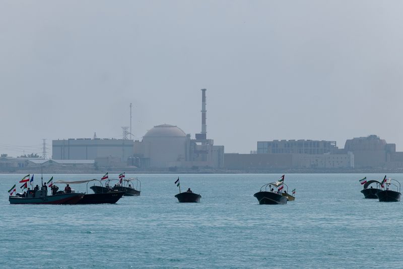 إيران تدين الهجمات الأمريكية الإسرائيلية على بوشهر