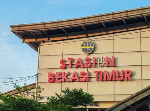 استئناف خدمات KRL في محطة بيكاسي تيمور