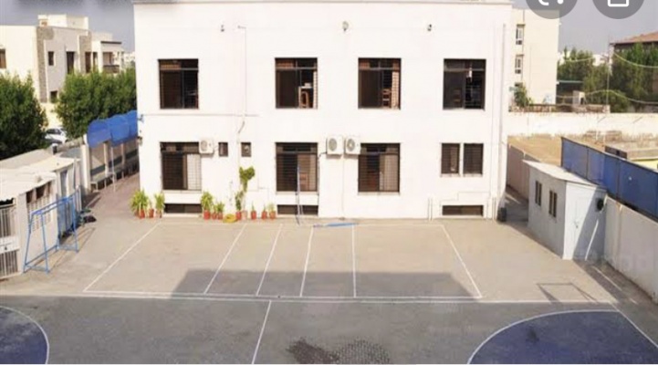 Annulation des examens d'avril pour alléger la pression