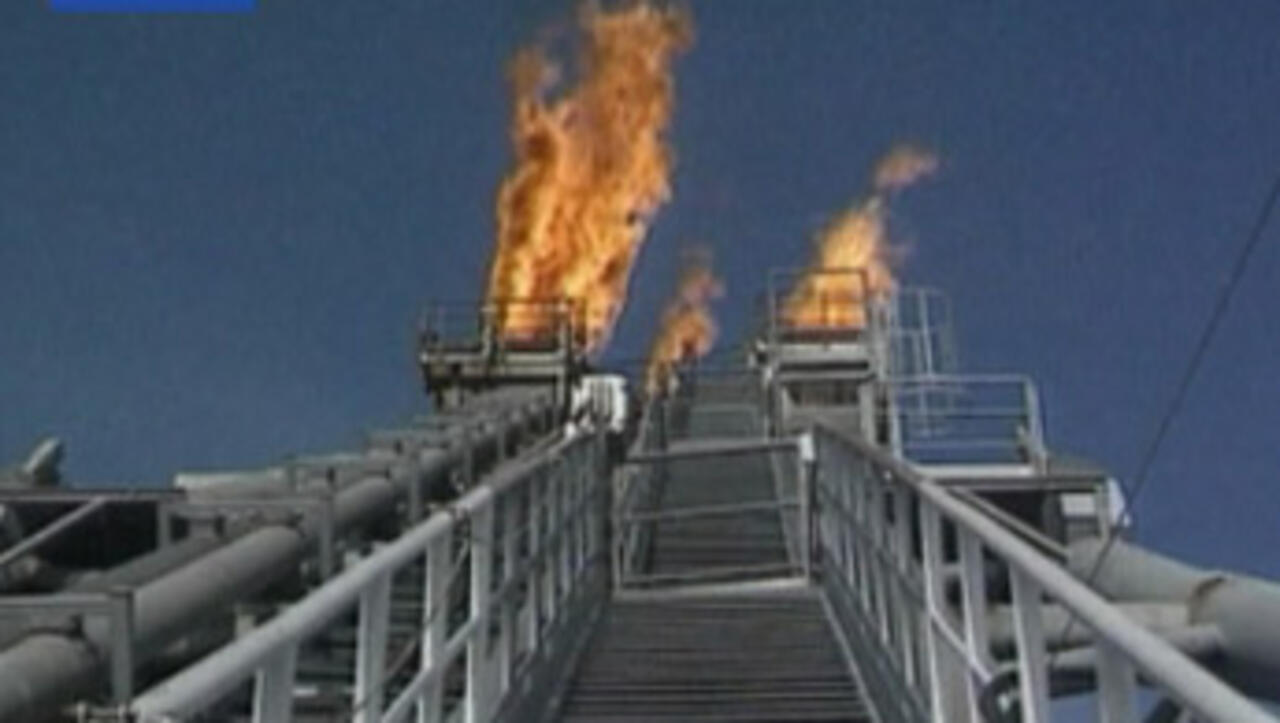 قمة جدة الخليجية تدعو لإنشاء أنابيب لنقل الطاقة