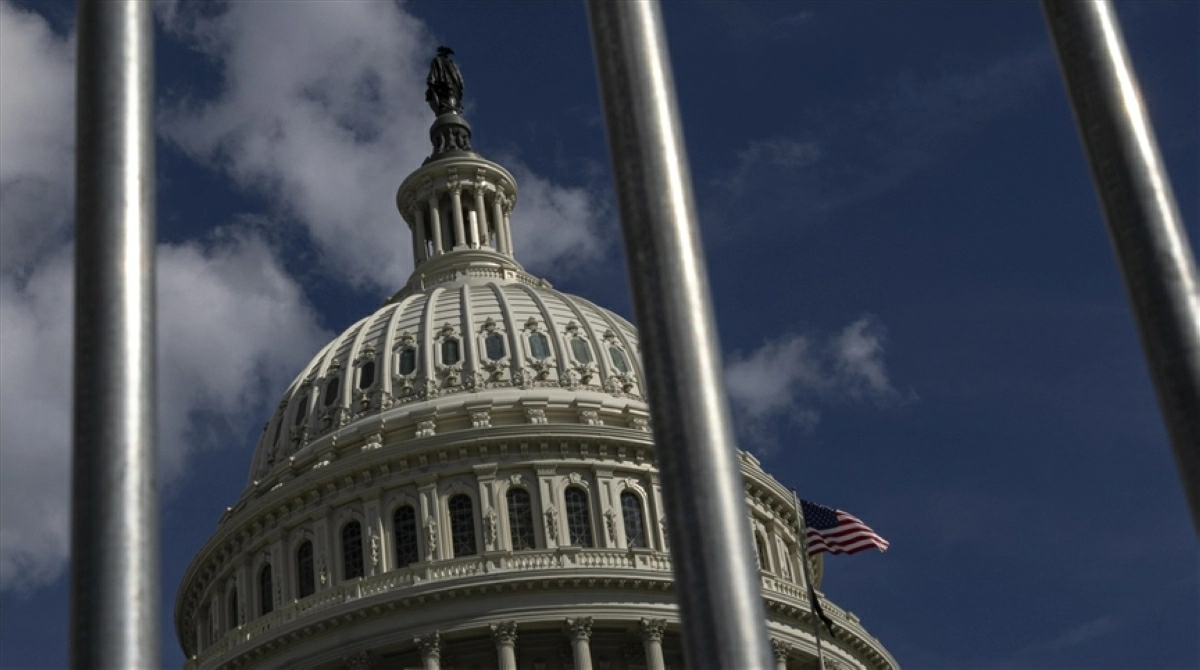 Budget de défense record de 1,5 trillion de dollars proposé
