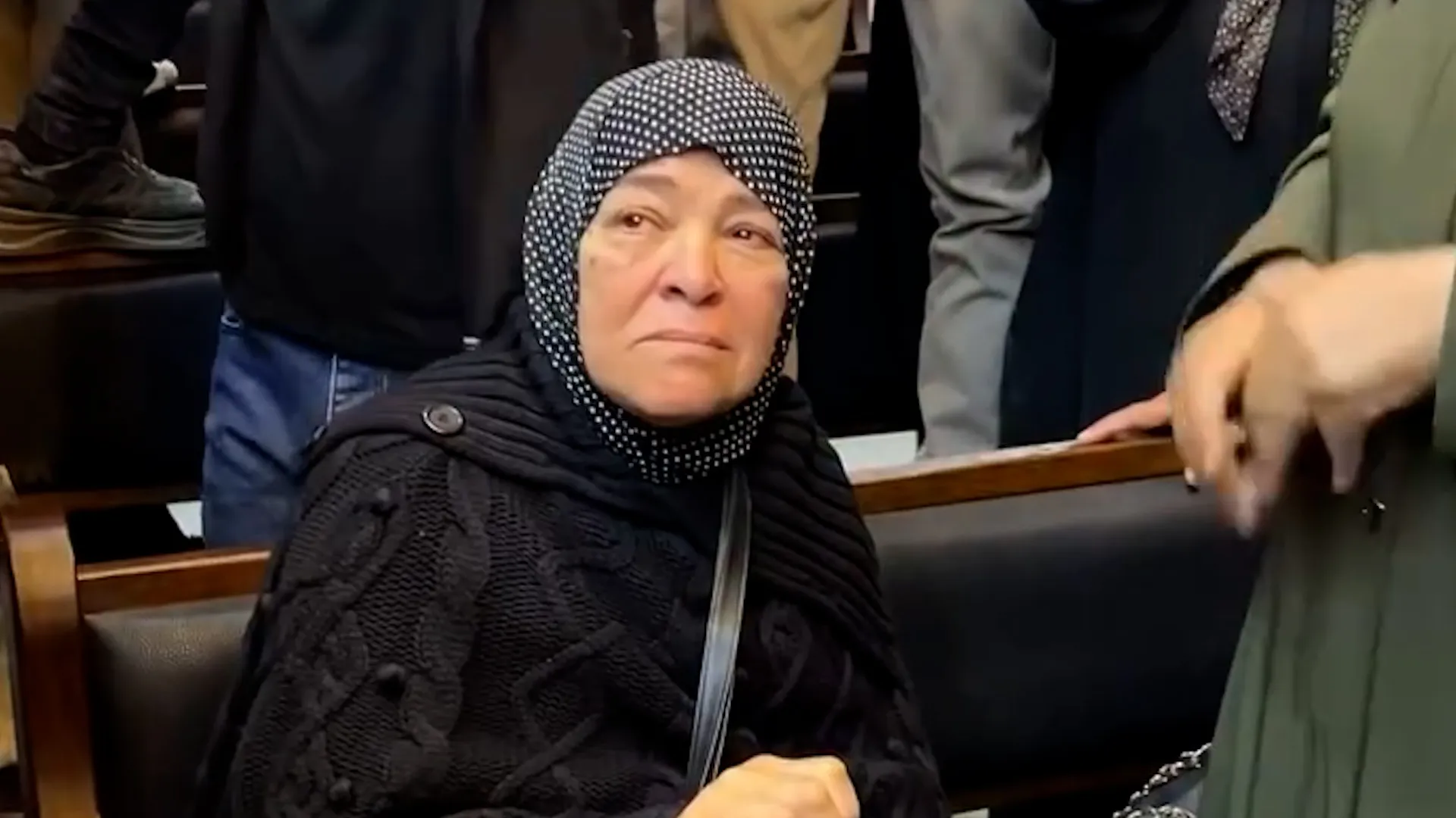 محاكمة عاطف نجيب في درعا: دموع الأمهات