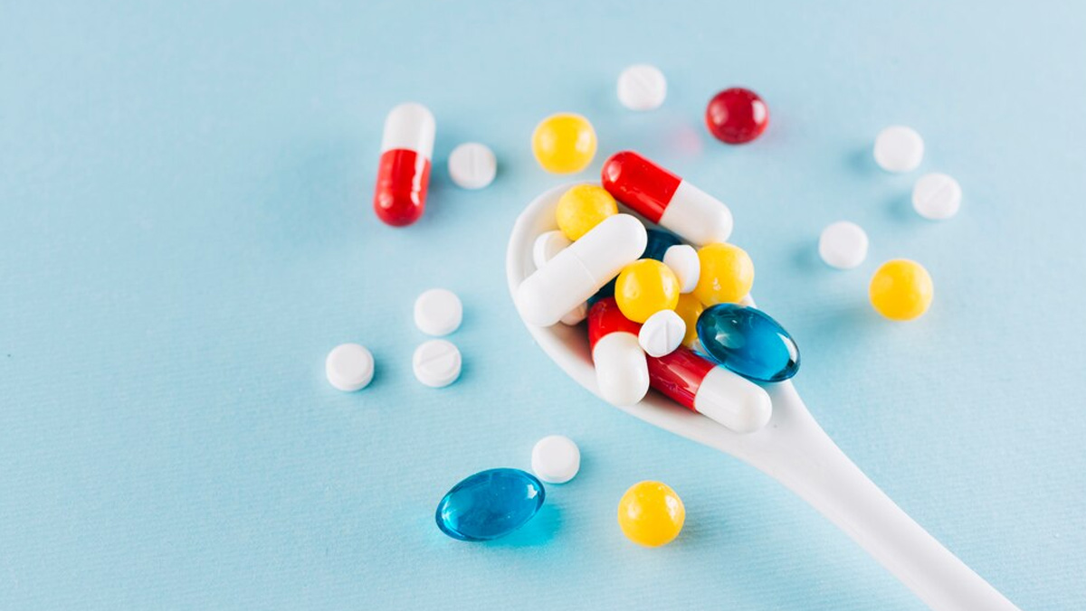 تحذير هيئة الدواء حول المضادات الحيوية