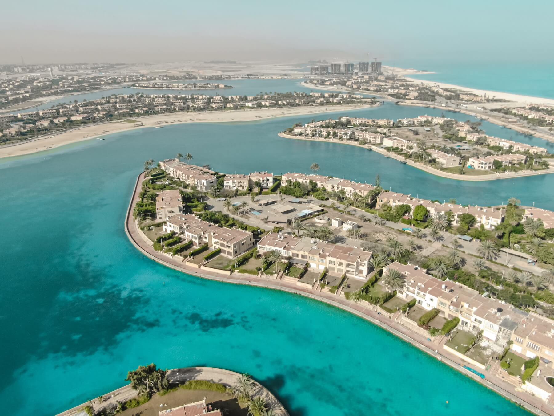 رفع كفاءة مركز مارينا العلمين السياحي في مصر