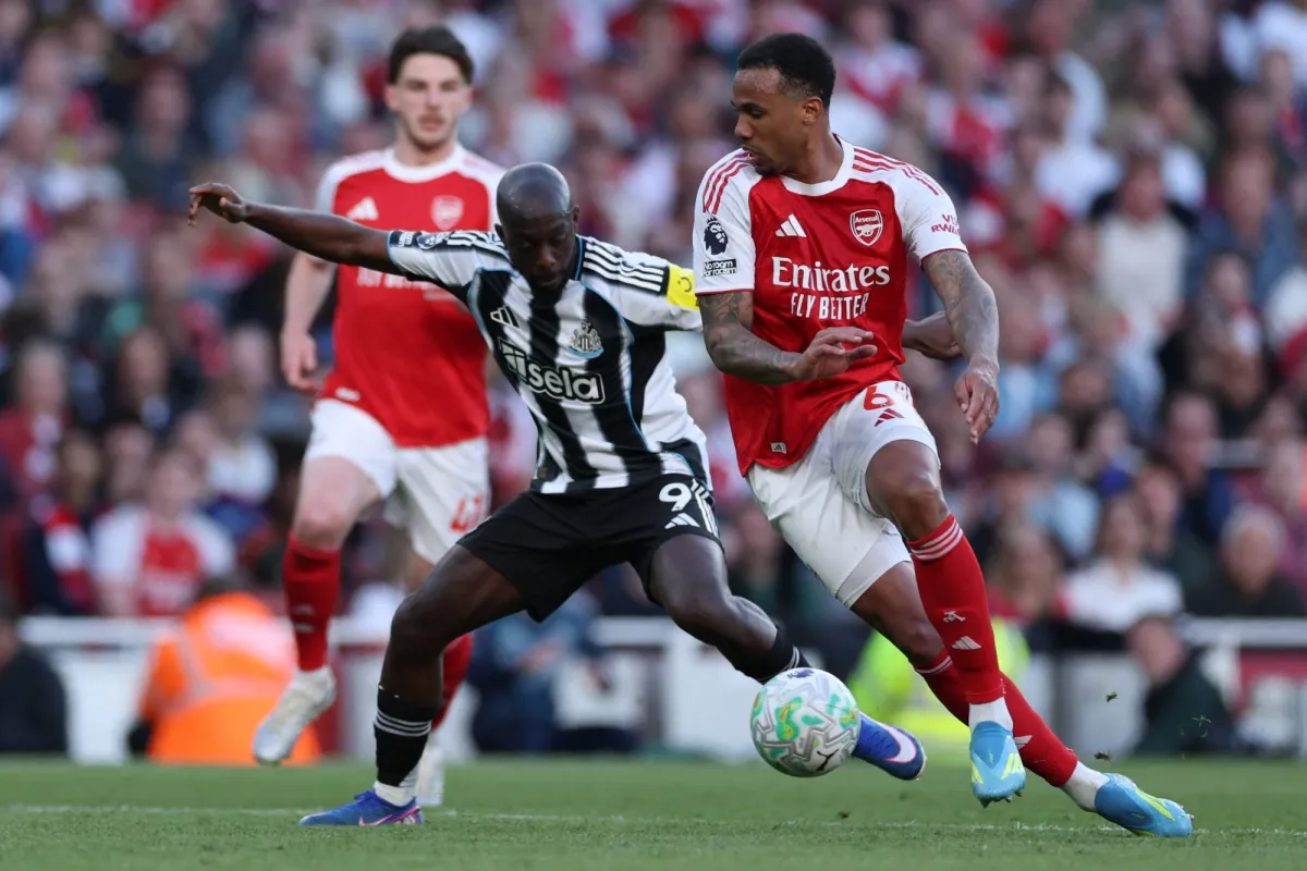 نيوكاسل يعلن استعداده لبيع يوان ويسا