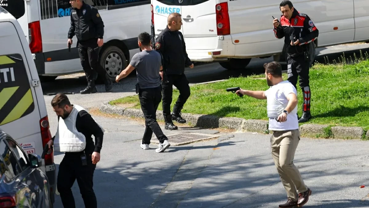 Shooting Near Israeli Consulate in Istanbul: 3 Dead