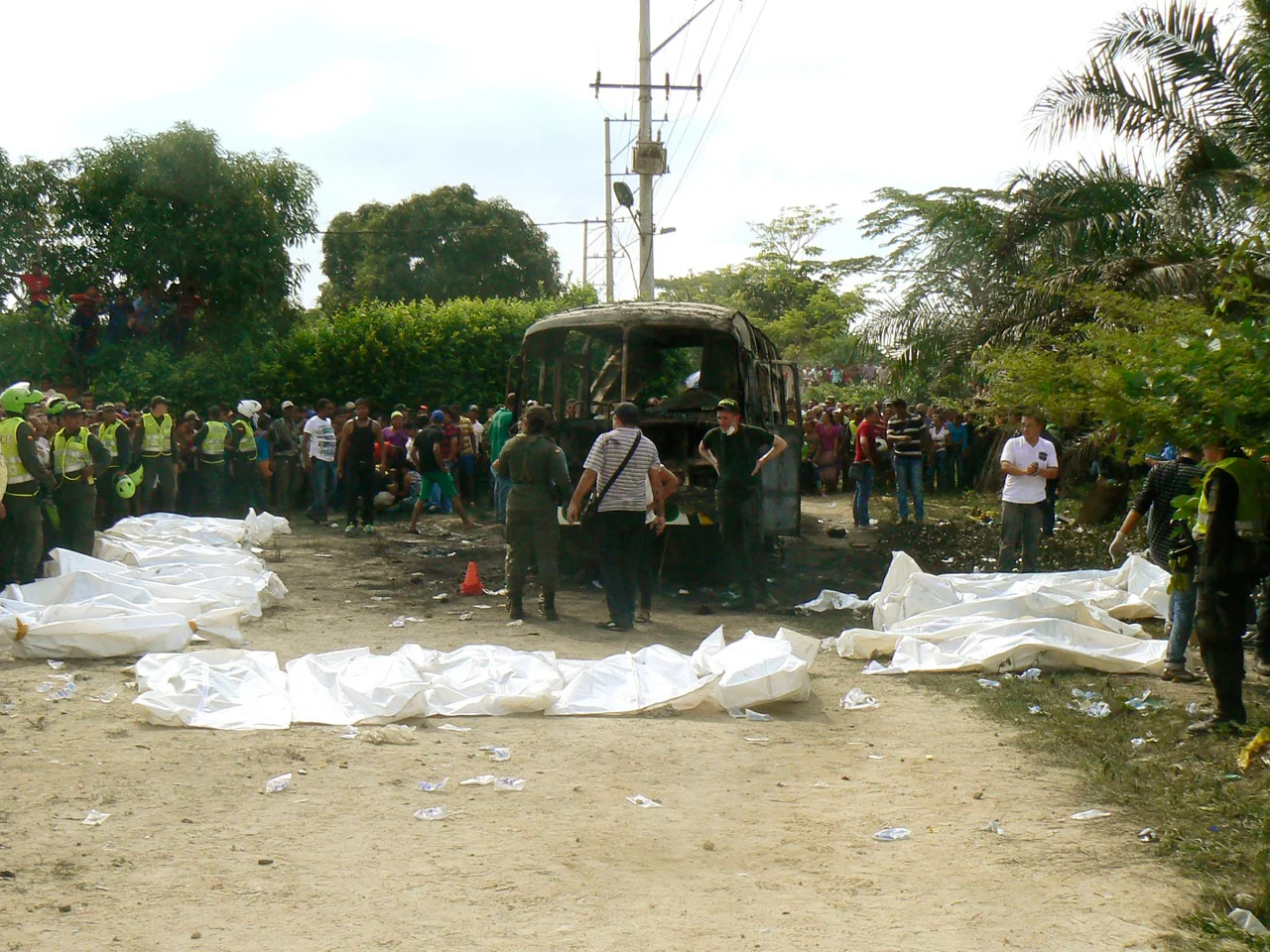 انفجار حافلة في كولومبيا يودي بحياة 7 أشخاص