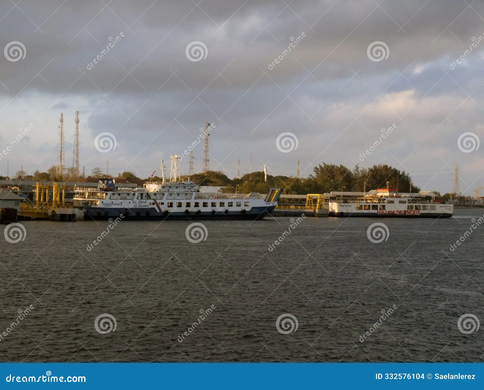 Trafic de retour après l'Aïd al-Adha en Indonésie