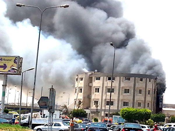 Feuer in Fabrik in Sarai Al-Quba - Tragischer Vorfall