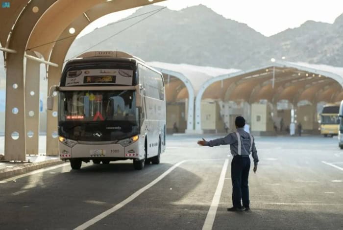 توفير حافلات حديثة للحجاج في السعودية