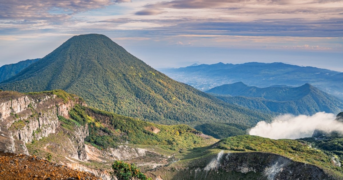 Honorer une personnalité hindoue en Indonésie