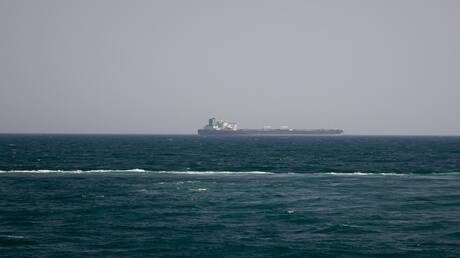 البحرية الأمريكية تستولي على شحنة نفط إيرانية