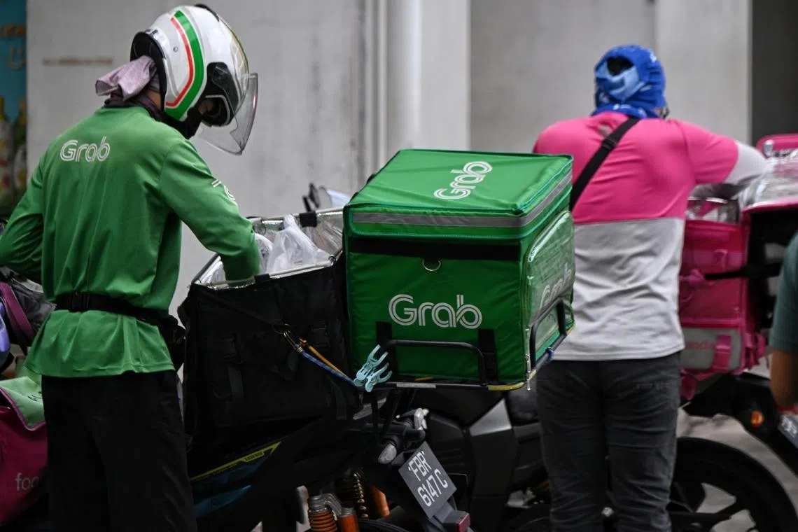 مساعدة مالية للعاملين في المنصات الرقمية