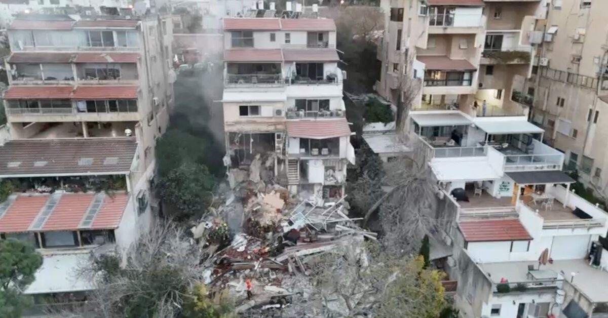 Trump menace l'Iran de conséquences graves sur le détroit d'Ormuz