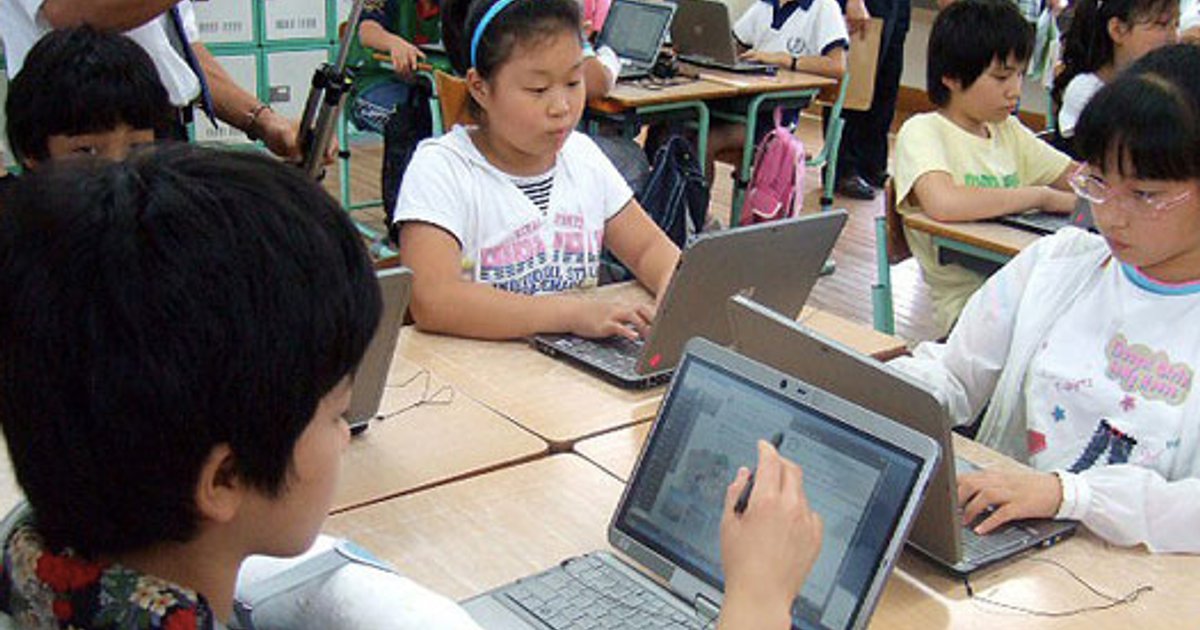 إتاحة كتب الرياضيات لطلبة التوجيهي إلكترونياً