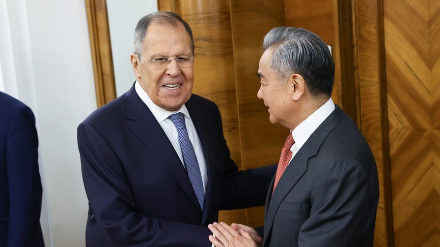 مناقشات دبلوماسية حول مضيق هرمز في مجلس الأمن