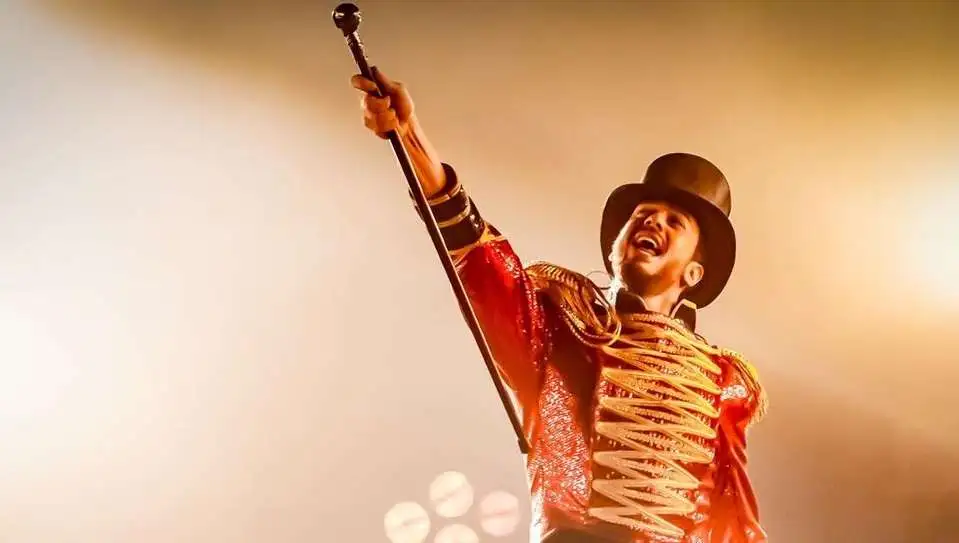 Saad Lamjarred lance sa nouvelle chanson "Bzaf"