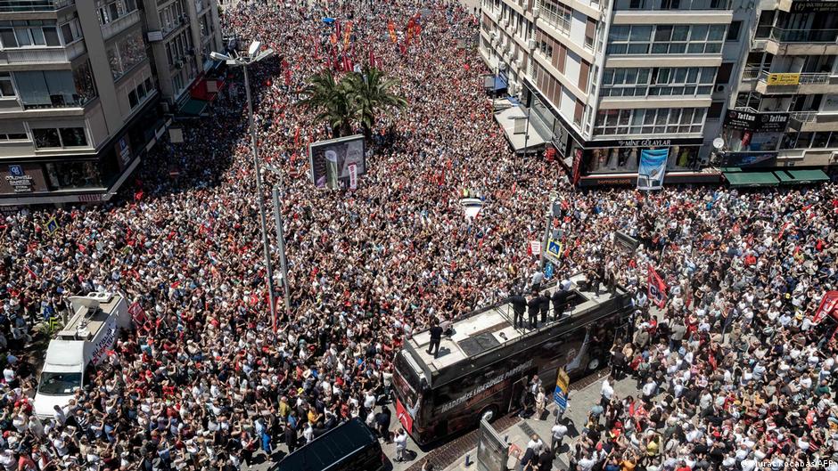 Crisis in Turkey's CHP Leadership and Its Impact
