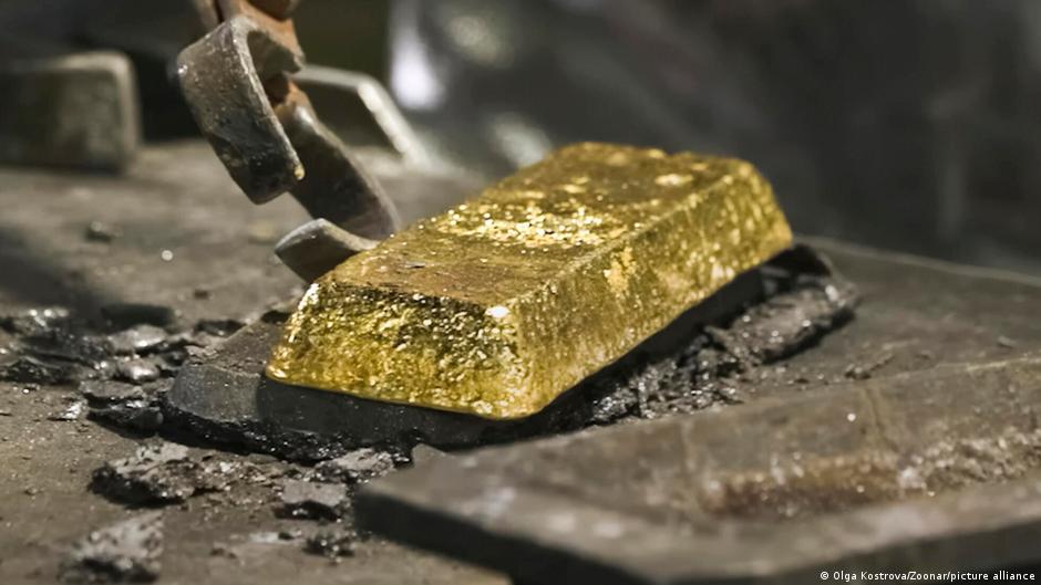 سرقة سبائك ذهبية من الحكومة الأمريكية