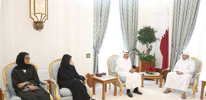 Sheikh Mansour bin Zayed leitet die UAE-Delegation zum Golfgipfel