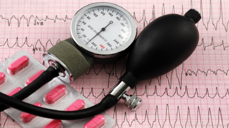 تحذير من أدوية ضغط الدم: مخاطر نقص صوديوم الدم