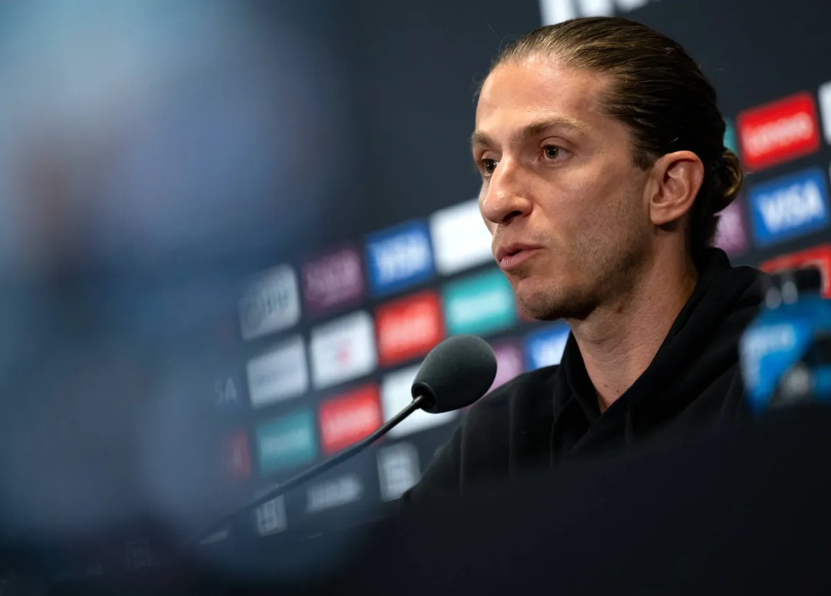 Felipe Luis a Candidate for Bayer Leverkusen Coaching Role