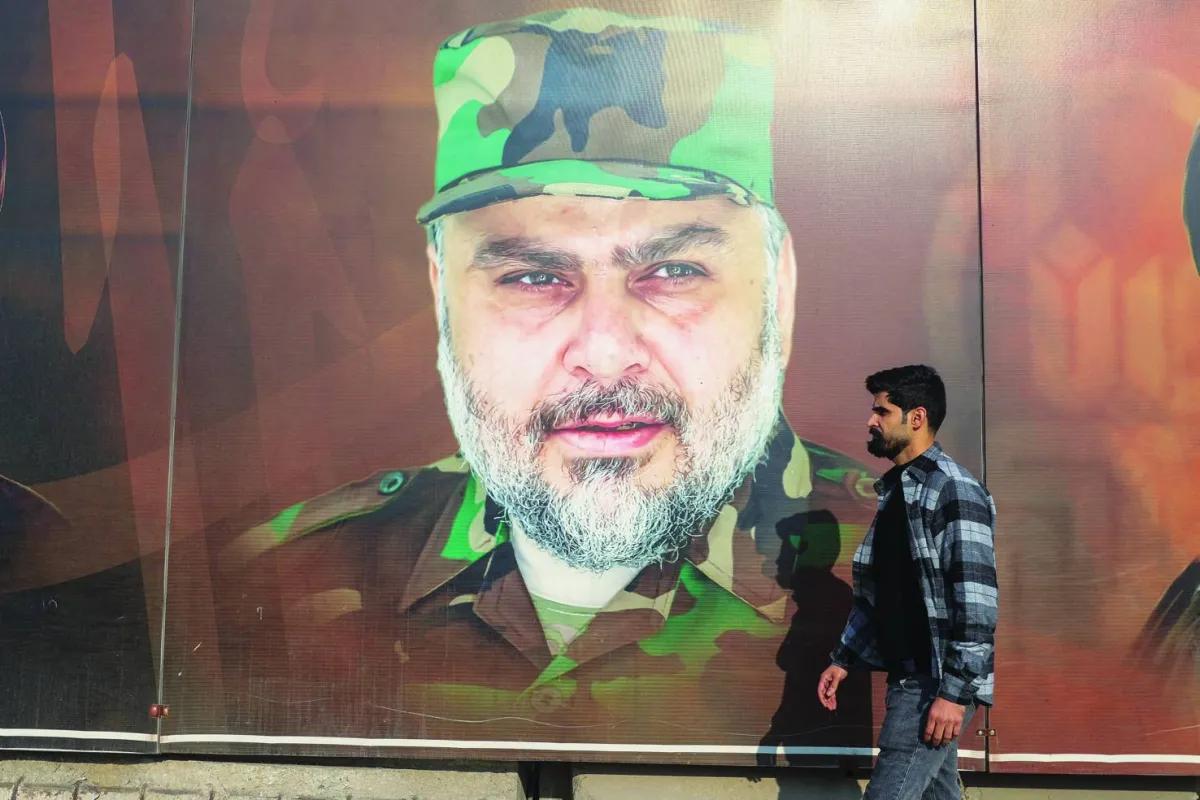 الصدر يلحق جناحه العسكري بالدولة العراقية