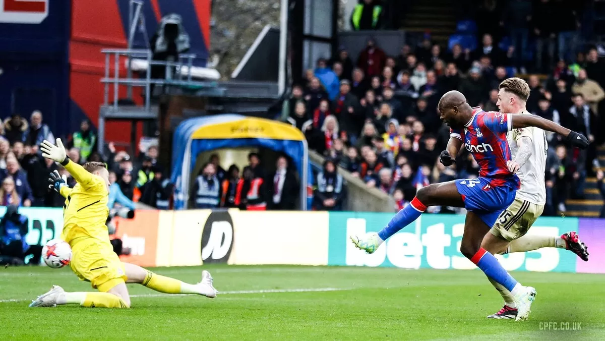 Hodgson feiert ersten Sieg mit Bristol City nach 44 Jahren