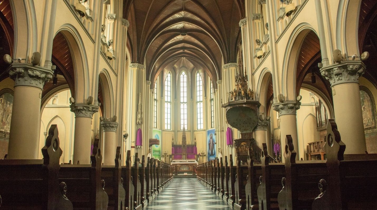 احتفالات عيد الفصح في كاتدرائية جاكرتا