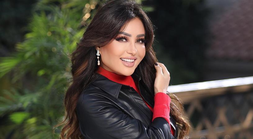 لطيفة تروج لأغنيتها الجديدة "تسلمولي"