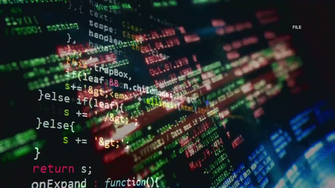 اختراق بيانات MAKEMUR.com: تساؤلات حول الأمان الرقمي