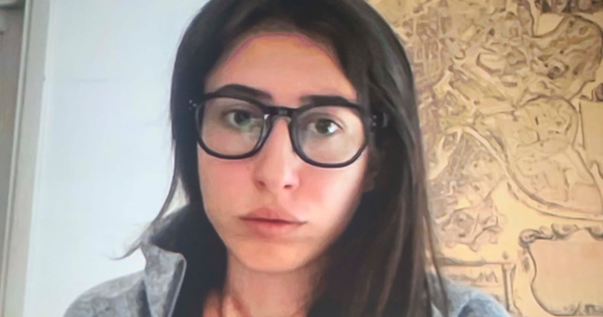 دانييلي بياكيسي: نضال الفلسطينيين والإيطاليين