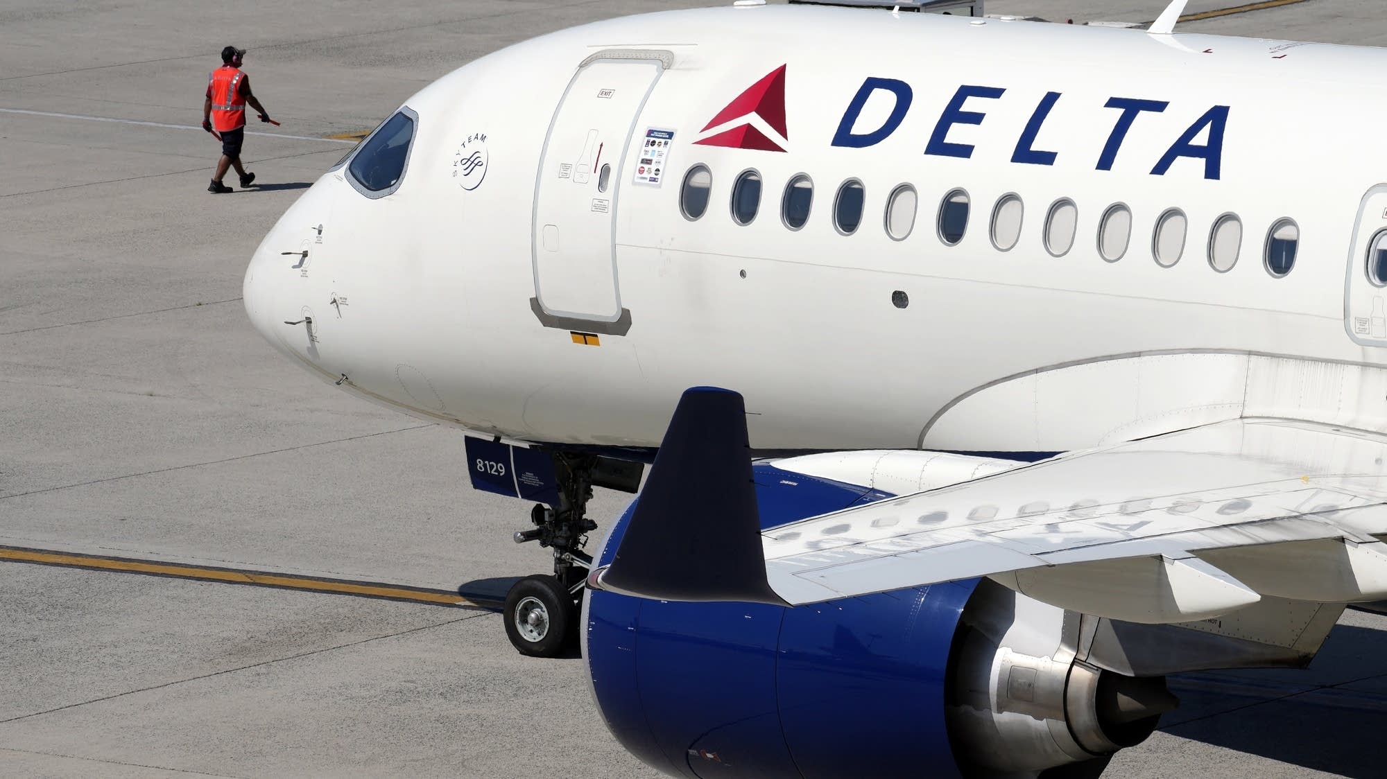 Delta Airlines setzt asiatische Dienste trotz Herausforderungen fort