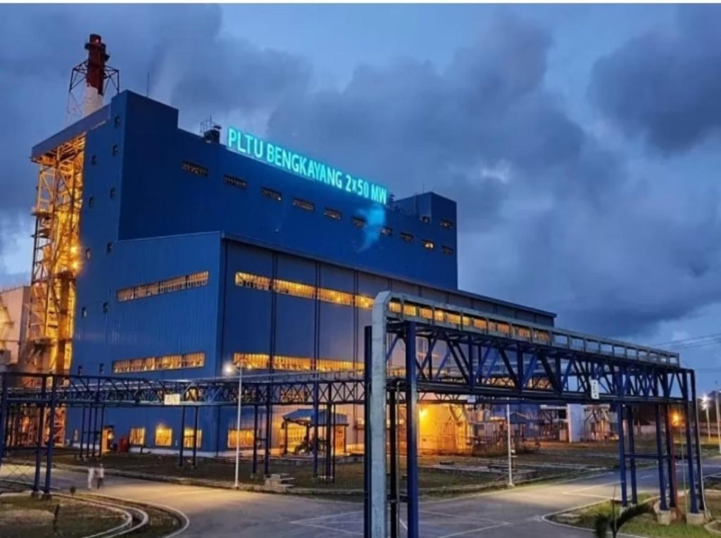 PLN تدعم تحويل النفايات إلى طاقة كهربائية في إندونيسيا