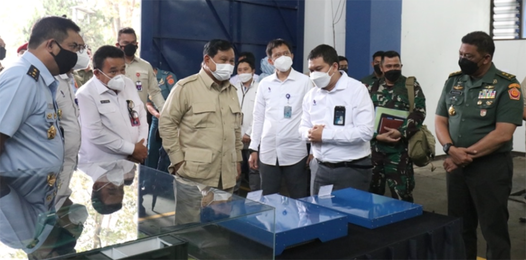 عدم وجود حق عبور تلقائي للطائرات العسكرية الأجنبية