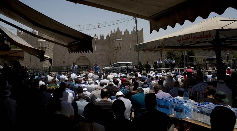 Israeli forces prevent prayer at Al-Aqsa Mosque