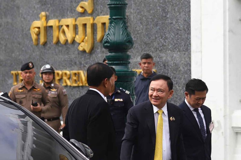 Conditional release for Thaksin Shinawatra in May