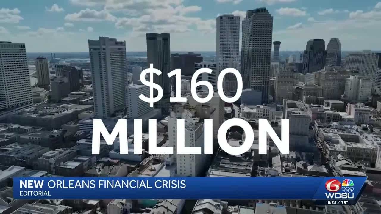 تخفيض تصنيف نيو أورلينز الائتماني بسبب الأزمات المالية