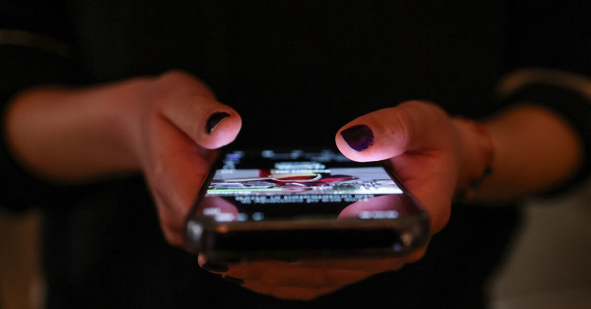 Interdiction des réseaux sociaux pour les enfants en Grèce